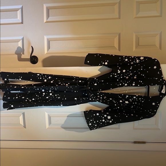 Mason Grey Long Robe - Picture 2 of 4